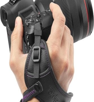 "Altura Camera Strap showcasing 8 key benefits for photographers, in a stylish design."