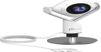 A sleek 360° webcam designed to enhance virtual meeting experiences.
