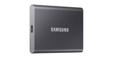 Samsung T7 Portable SSD 1TB Titan Gray, USB 3.2 Gen 2, Up to 1,050MB/s